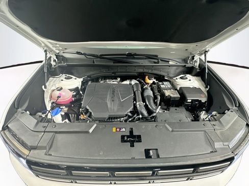 Used 2024 Hyundai Santa Fe SE FWD image 32