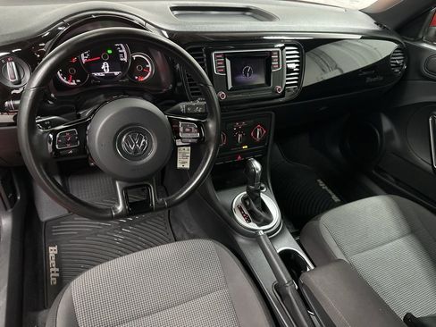 Used 2019 Volkswagen Beetle 2.0T S image 13