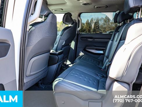 Used 2024 Kia EV9 Wind image 21