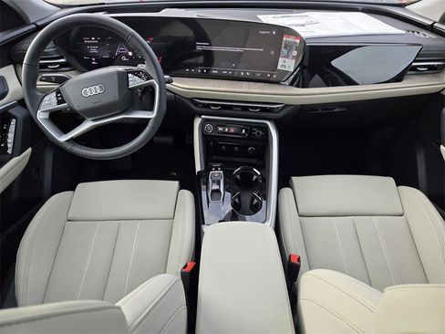 New 2025 Audi Q5 Premium Plus image 12