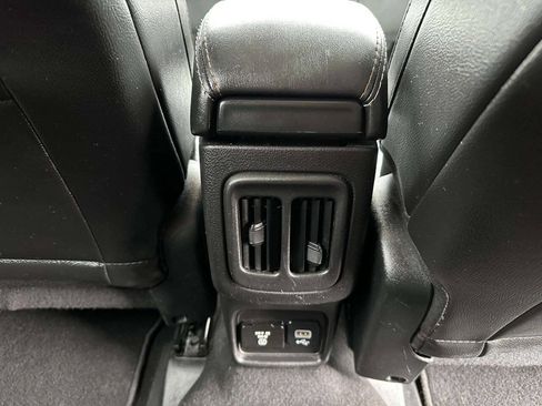 Used 2019 Jeep Compass Latitude w/ Cold Weather Group image 22