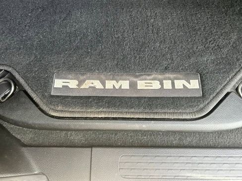 Used 2022 RAM 1500 Big Horn AWD/4WD image 30