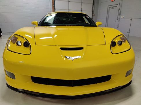 Used 2006 Chevrolet Corvette Z06 w/ Preferred Equipment Group image 3