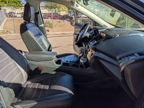 Used 2018 Ford Escape SEL AWD/4WD image 22