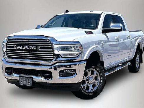 Used 2022 RAM 2500 Laramie AWD/4WD image 3
