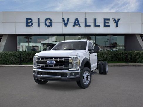 New 2025 Ford F550 2WD Regular Cab Super Duty image 2