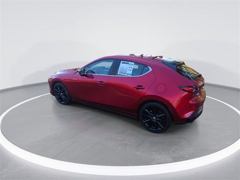 Used 2023 MAZDA MAZDA3 s image 6