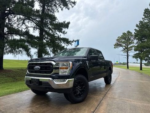 Used 2022 Ford F150 XLT AWD/4WD image 4