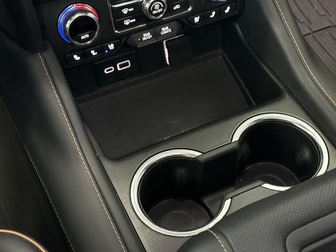 Used 2023 GMC Yukon AT4 w/ AT4 Premium Plus Package image 59