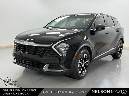Used 2023 Kia Sportage EX FWD image 1