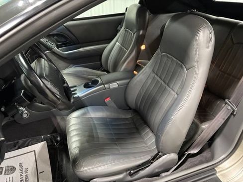 Used 1999 Chevrolet Camaro Z28 RWD image 17