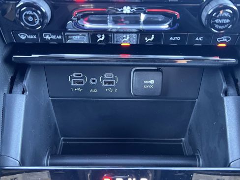 New 2025 Jeep Grand Cherokee L Limited AWD/4WD image 8
