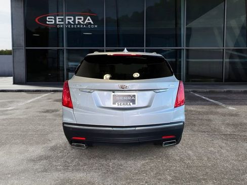 Used 2018 Cadillac XT5 FWD w/ LPO, Wheel Lock Package image 3