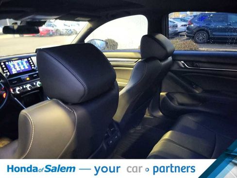 Used 2021 Honda Accord Sport image 12