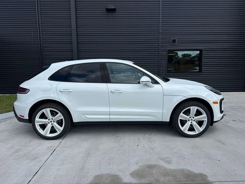 New 2026 Porsche Macan AWD/4WD image 10