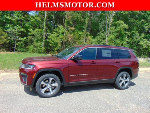 New 2026 Jeep Grand Cherokee L Limited AWD/4WD image 2