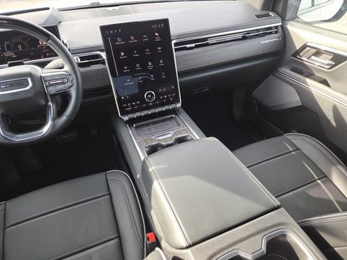 Used 2024 GMC Sierra EV Denali image 33