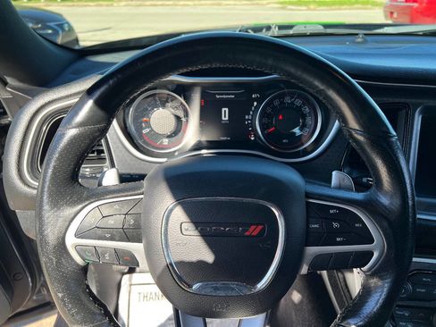 Used 2017 Dodge Challenger GT w/ GT Interior Package image 12