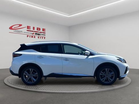 Used 2023 Nissan Murano Platinum AWD/4WD image 11