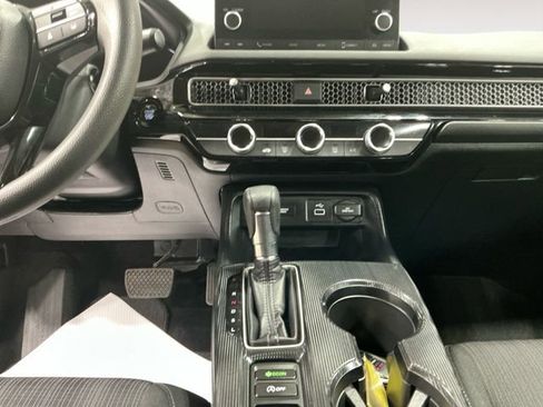 Used 2023 Honda Civic LX image 12