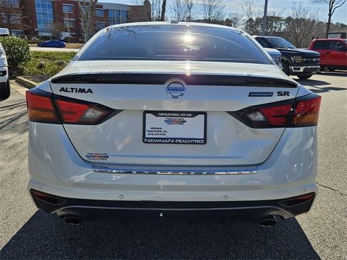 Used 2022 Nissan Altima 2.5 SR w/ Midnight Edition Package image 5