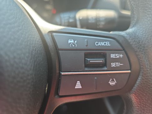 Used 2024 Honda CR-V EX image 17