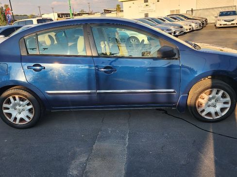 Used 2011 Nissan Sentra 2.0 S image 6
