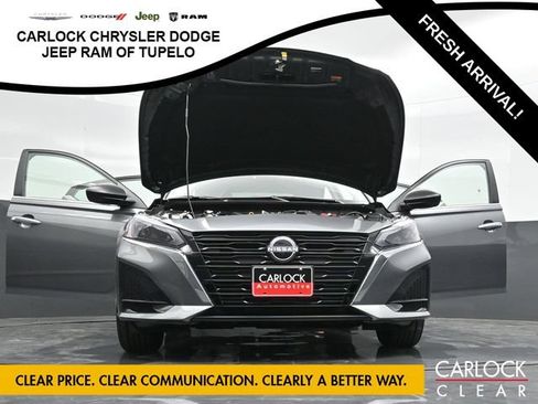 Used 2025 Nissan Altima 2.5 S FWD image 46