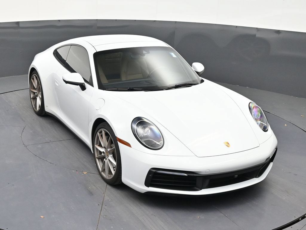 Used 2022 Porsche 911 Carrera RWD image 18