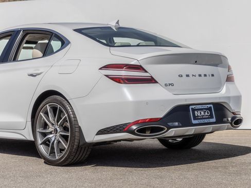 Used 2026 Genesis G70 2.5T Prestige RWD image 10