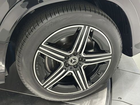 Certified 2025 Mercedes-Benz GLE 350 4MATIC image 13
