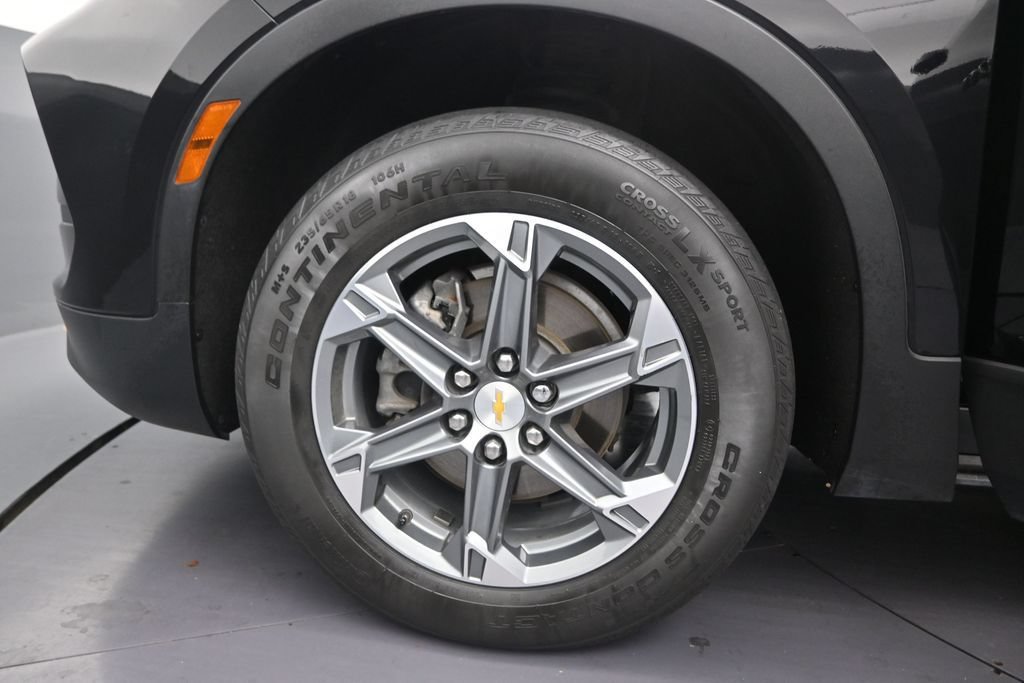 Used 2023 Chevrolet Blazer LT FWD image 12
