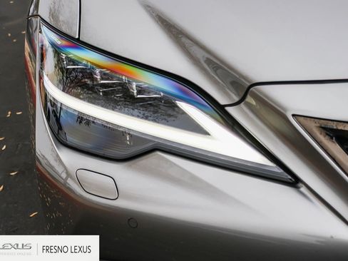 Used 2023 Lexus LS 500 F Sport image 10