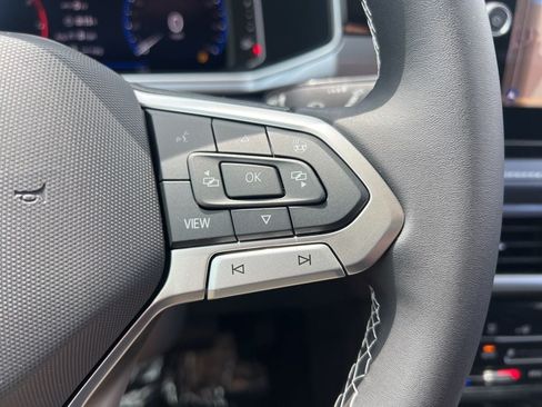 New 2026 Volkswagen Taos SEL AWD/4WD image 17