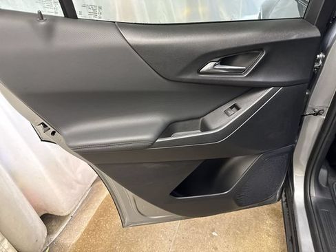 Certified 2025 Chevrolet Equinox LT w/ Safety and Technology Package FWD image 25