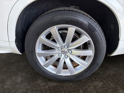 Used 2018 Volvo XC90 T6 Momentum w/ Momentum Plus Package AWD/4WD image 41