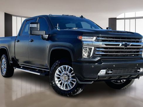 Used 2023 Chevrolet Silverado 3500 High Country w/ Z71 Off-Road Package image 11
