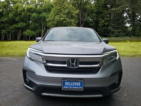 Used 2022 Honda Pilot Touring image 2