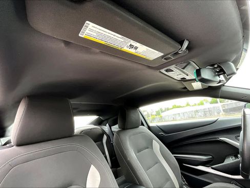 Used 2020 Chevrolet Camaro LT RWD image 13