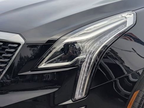 Certified 2023 Cadillac XT5 Premium Luxury w/ LPO, Floor Liner Package AWD/4WD image 9