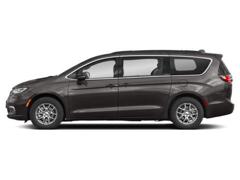 Certified 2021 Chrysler Pacifica Touring-L w/ S Appearance Package AWD/4WD image 3