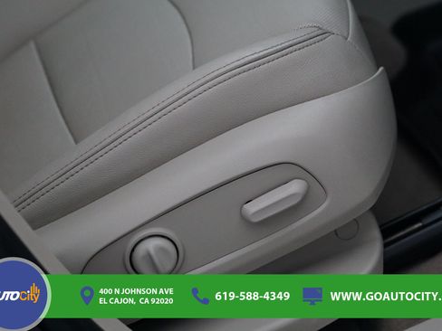 Used 2018 GMC Terrain Denali w/ Driver Alert Package II FWD image 16
