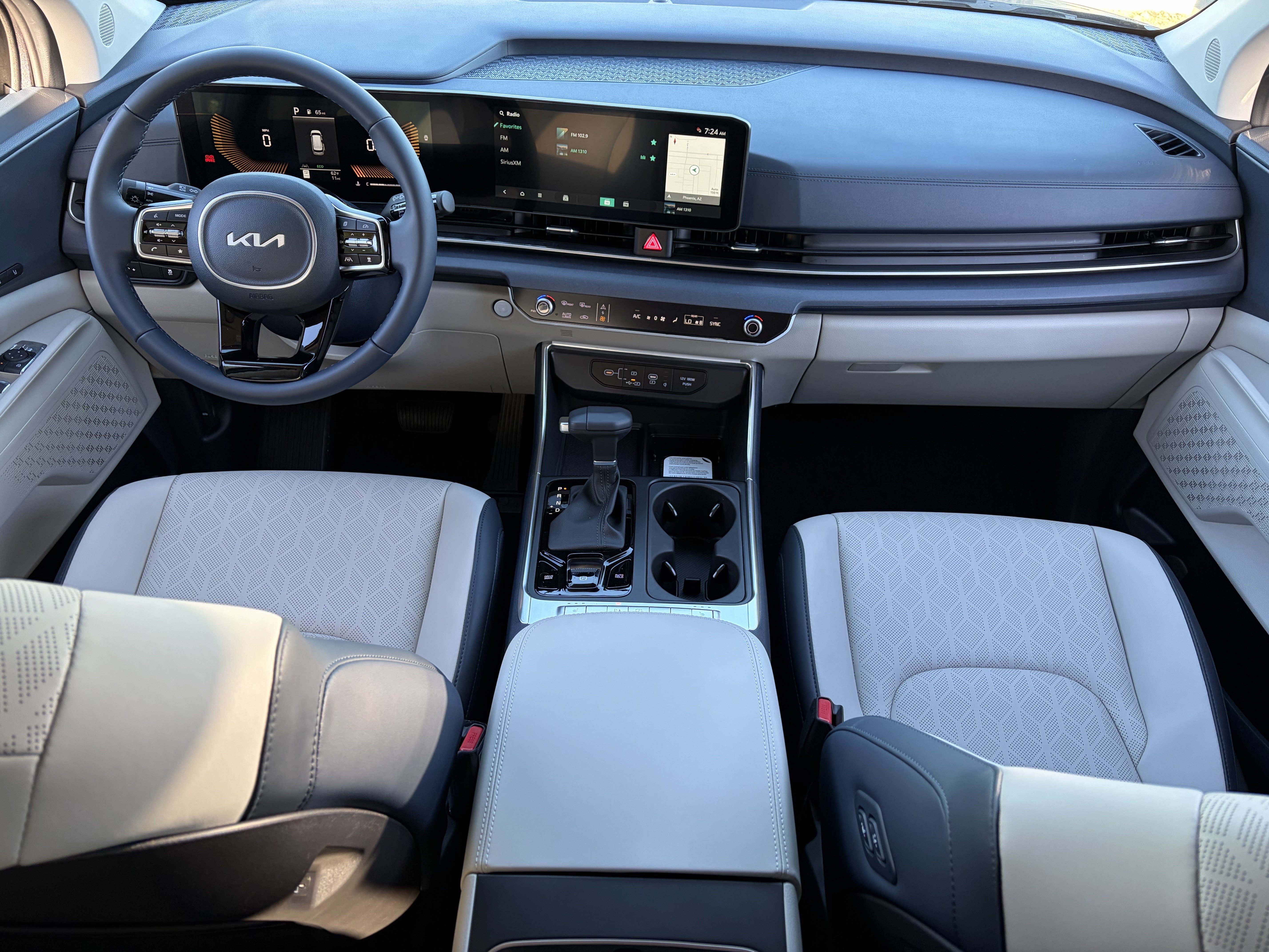 New 2026 Kia Carnival EX FWD image 13