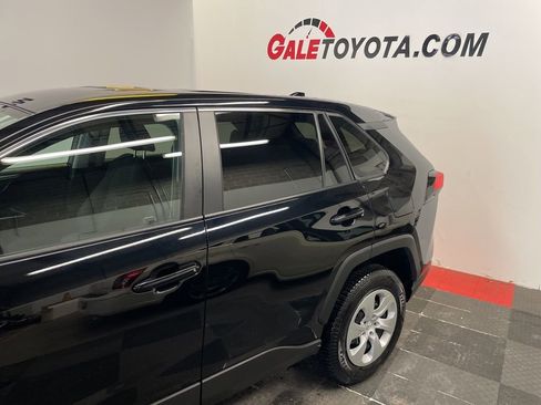 Used 2023 Toyota RAV4 LE image 7