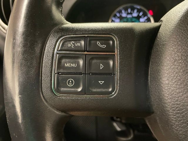 Used 2013 Jeep Wrangler Sahara w/ Connectivity Group AWD/4WD image 19