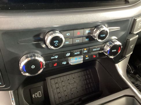 Used 2025 Ford F150 XLT w/ Equipment Group 302A MID AWD/4WD image 26