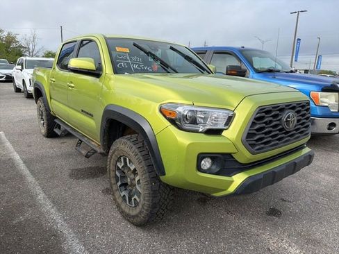 Used 2023 Toyota Tacoma TRD Off-Road w/ Technology Package image 7
