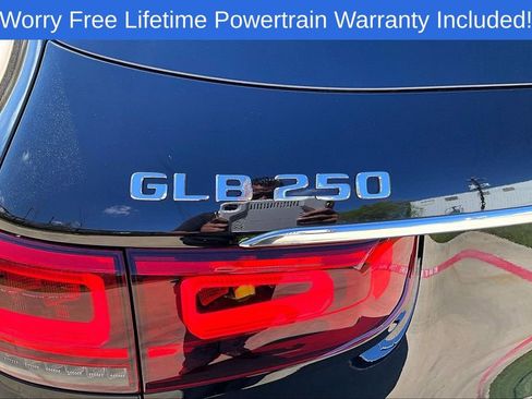 Used 2021 Mercedes-Benz GLB 250 GLB 250 image 43