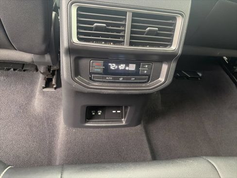 Used 2026 Volkswagen Atlas SE AWD/4WD image 26