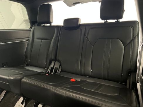 Used 2018 Ford Expedition XLT w/ Equipment Group 201A image 35